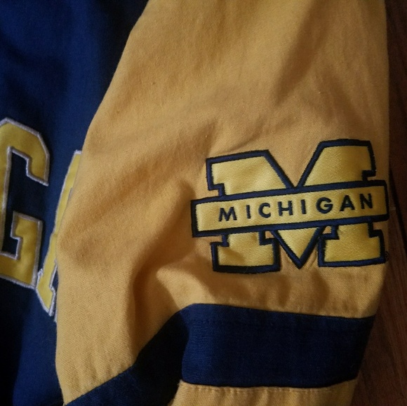 Vintage U of Michigan wolverines jacket large - Picture 3 of 5